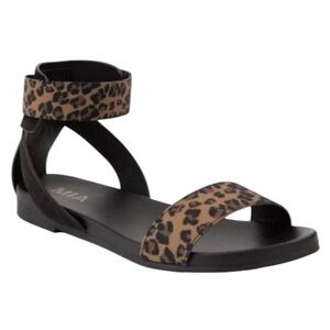 Mia Lydya Womens Sandal Leopard Cheetah Black Flat 8.5 M New Elastic Strap Light